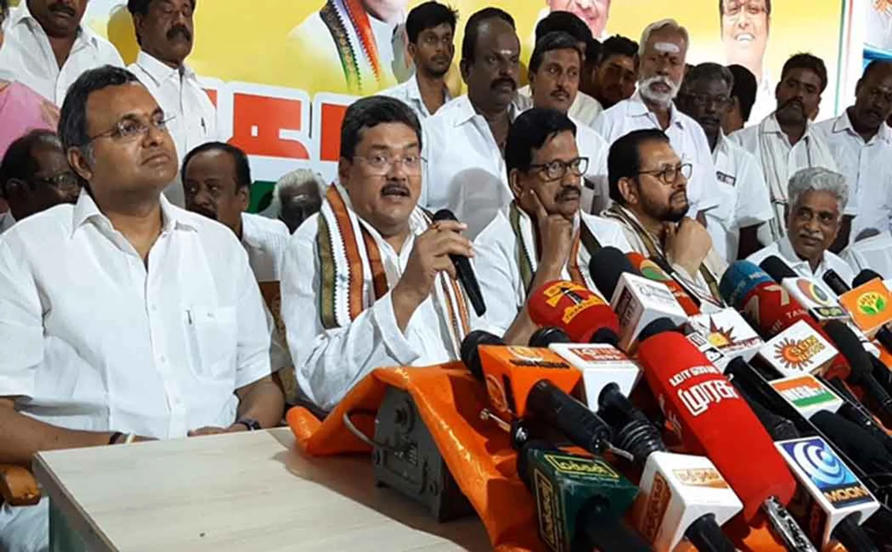 dmk congress alliance local body elections sivagangai district election campaign 